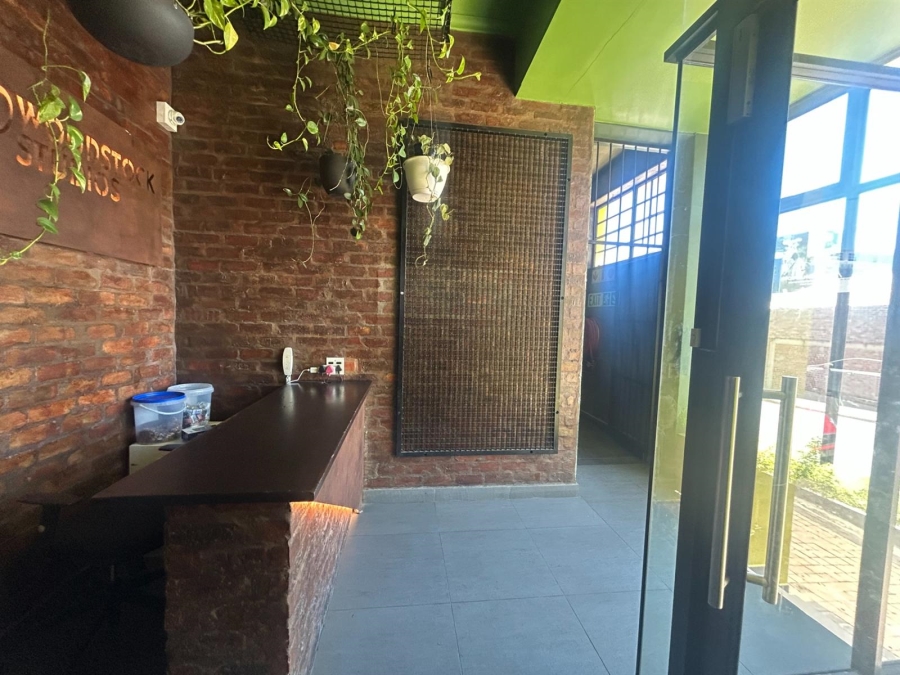 To Let Commercial Property for Rent in Woodstock Western Cape